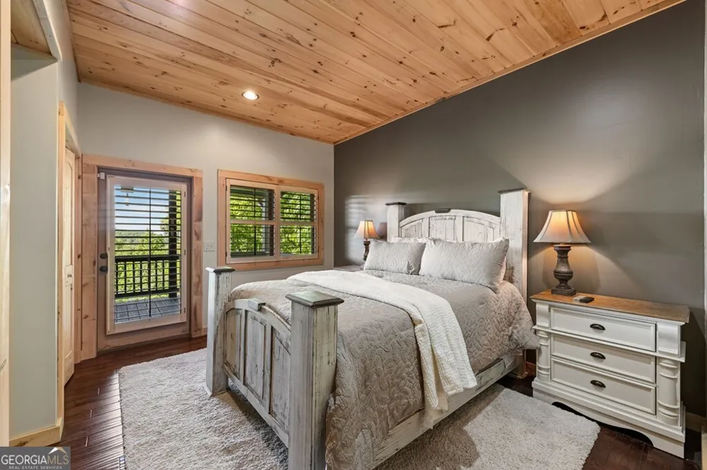 479 Big Timber RD Mineral Bluff, GA 30559