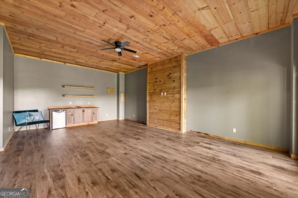 479 Big Timber RD Mineral Bluff, GA 30559