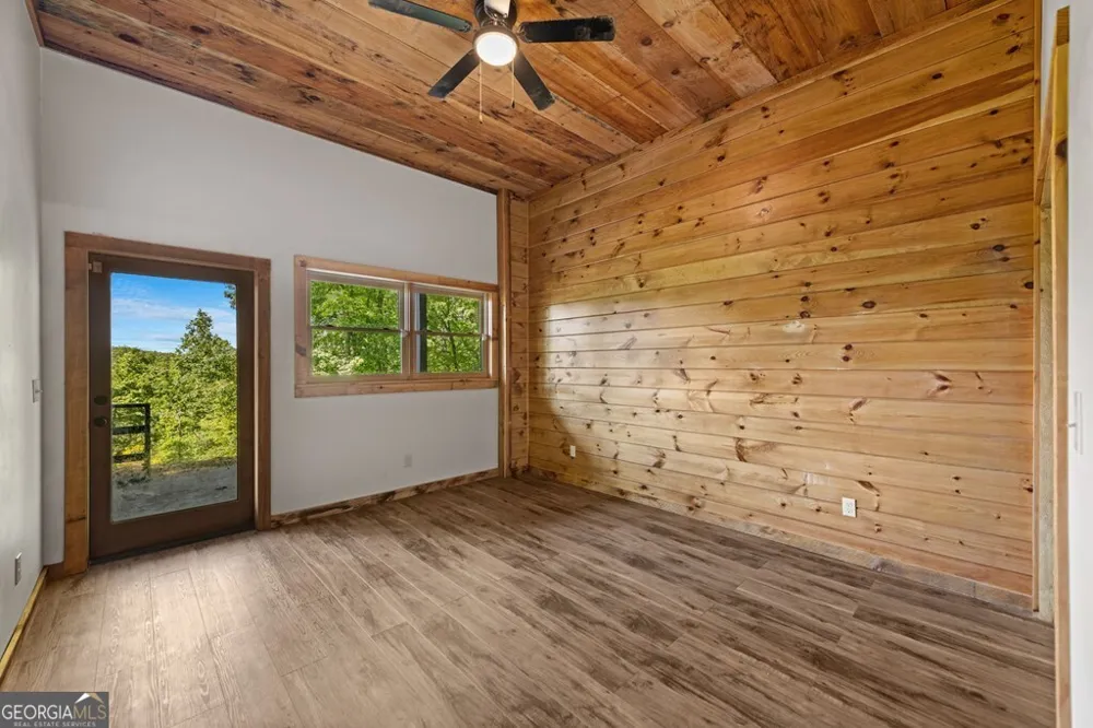 479 Big Timber RD Mineral Bluff, GA 30559