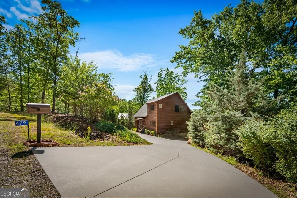 479 Big Timber RD Mineral Bluff, GA 30559