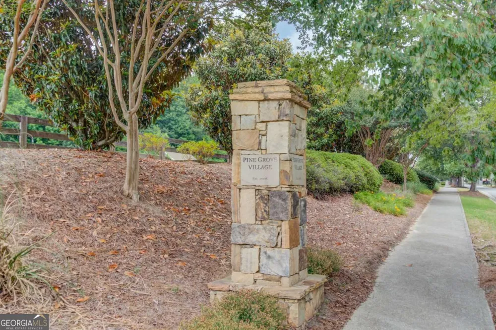 605 Trip ST Grayson, GA 30017