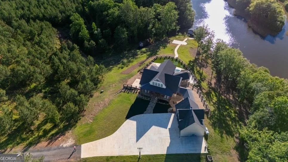 4881 Lickskillet RD Hamilton, GA 31811