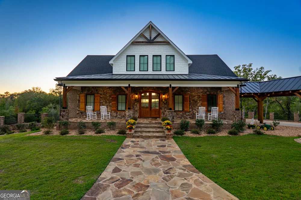 4881 Lickskillet RD Hamilton, GA 31811