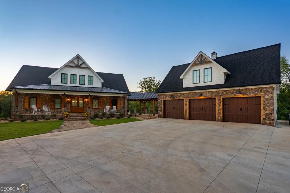 4881 Lickskillet RD Hamilton, GA 31811