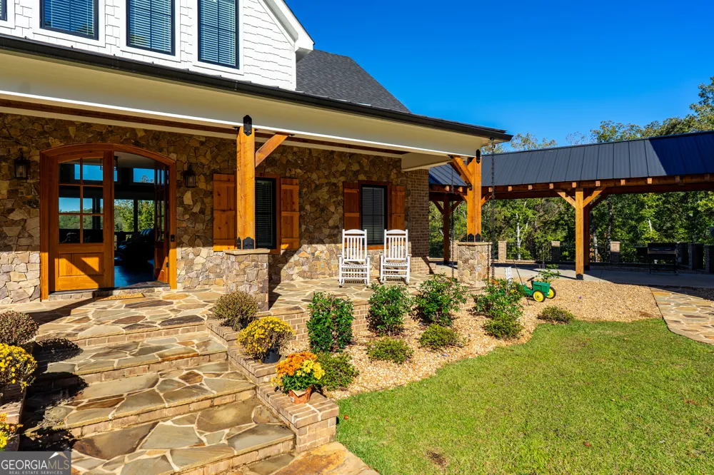 4881 Lickskillet RD Hamilton, GA 31811