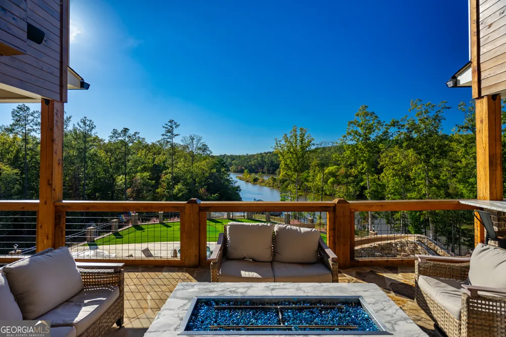 4881 Lickskillet RD Hamilton, GA 31811