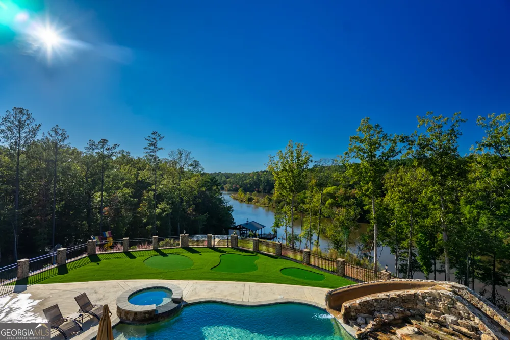 4881 Lickskillet RD Hamilton, GA 31811
