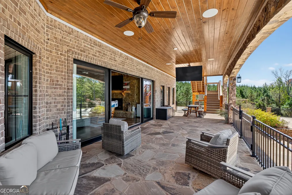 4881 Lickskillet RD Hamilton, GA 31811