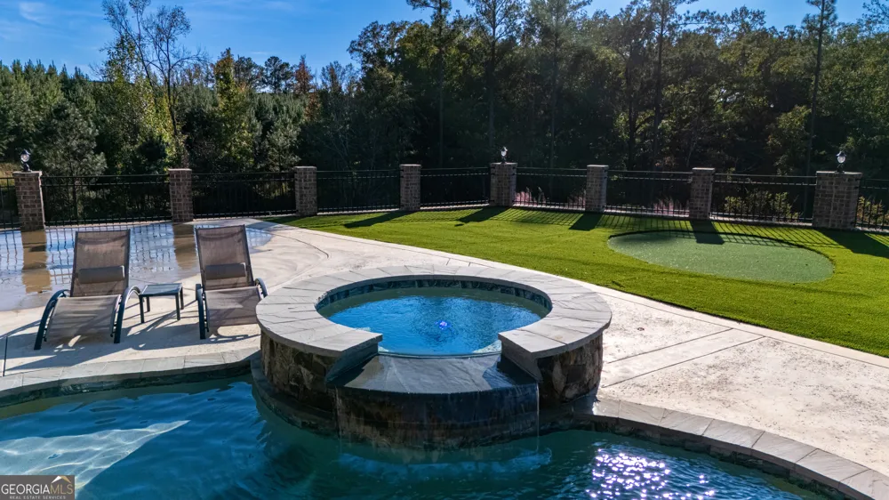 4881 Lickskillet RD Hamilton, GA 31811