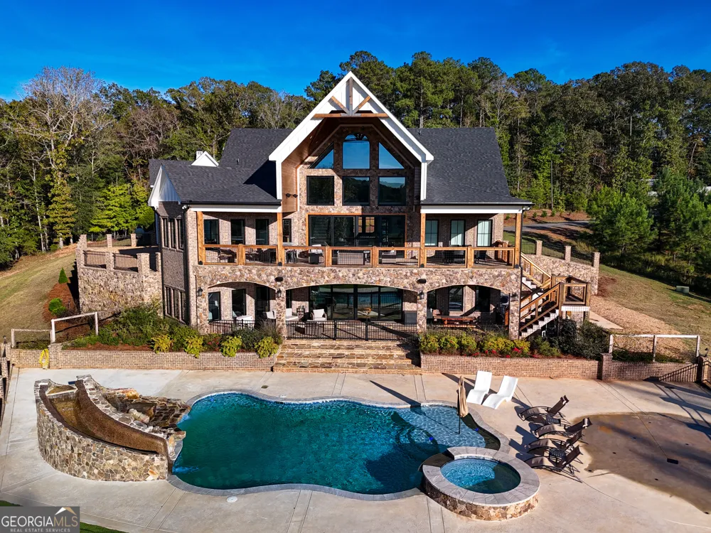 4881 Lickskillet RD Hamilton, GA 31811