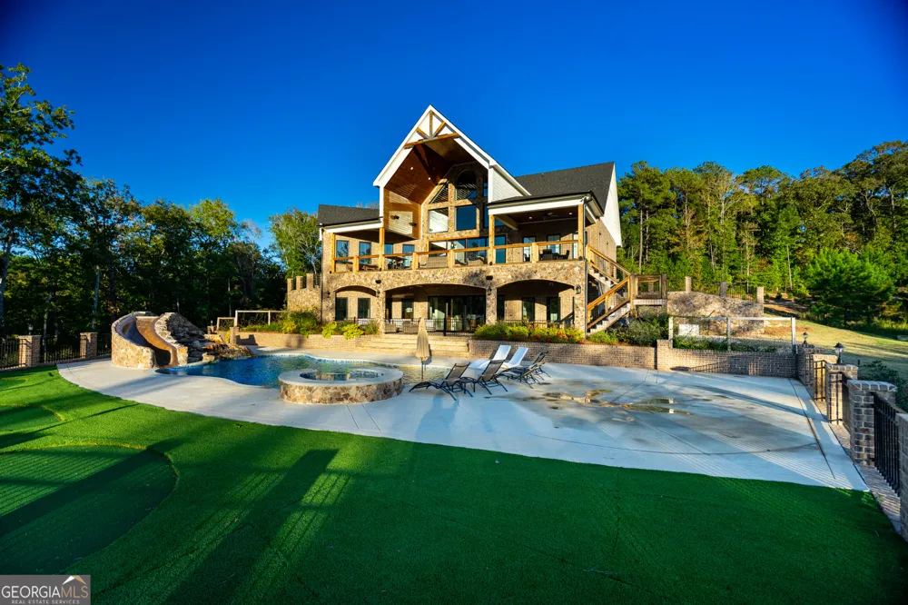 4881 Lickskillet RD Hamilton, GA 31811