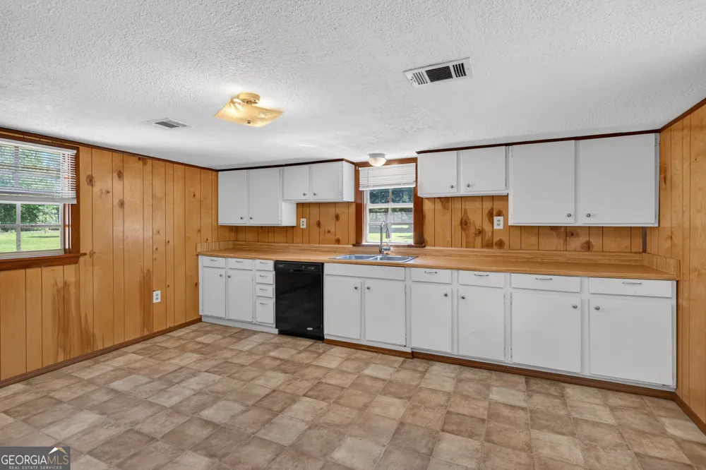 3276 Stafford Dairy RD SE Ludowici, GA 31316