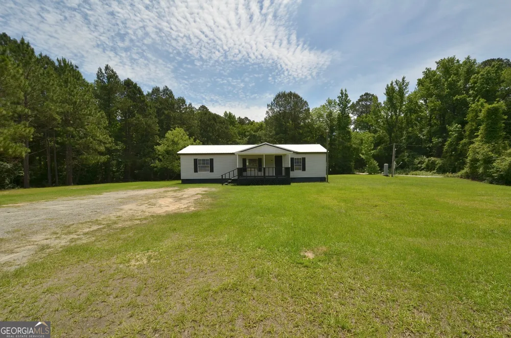 872 Chester HWY Eastman, GA 31023