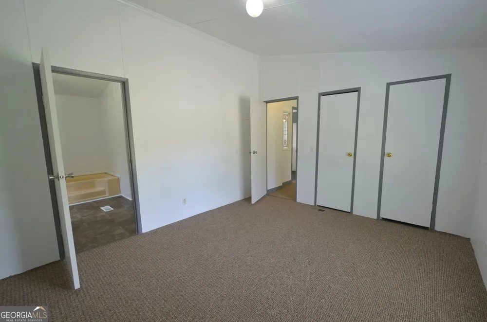 872 Chester HWY Eastman, GA 31023