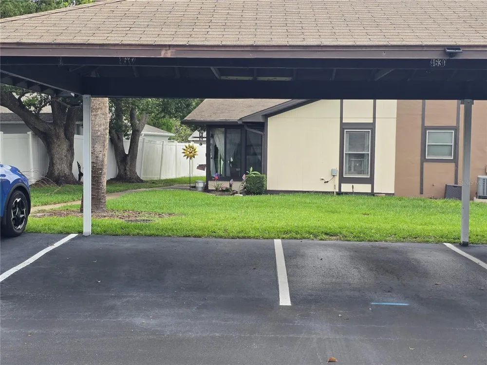 4632 BLOSSOM BOULEVARD #4632 Zephyrhills, FL 33542