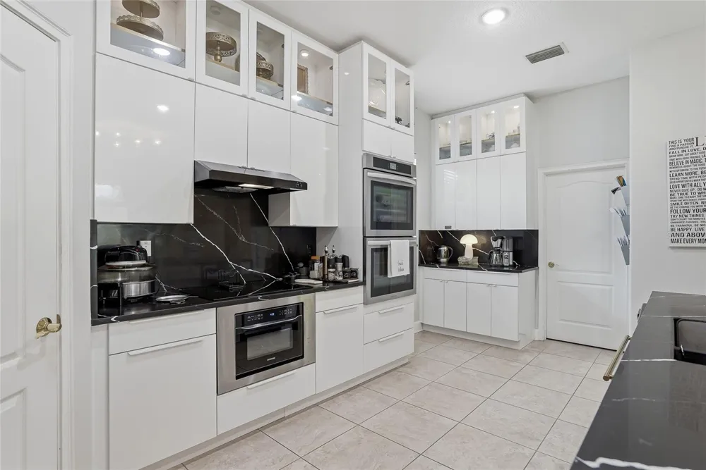 19930 DOLORES ANN COURT Lutz, FL 33549