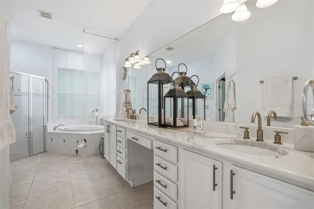 19930 DOLORES ANN COURT Lutz, FL 33549