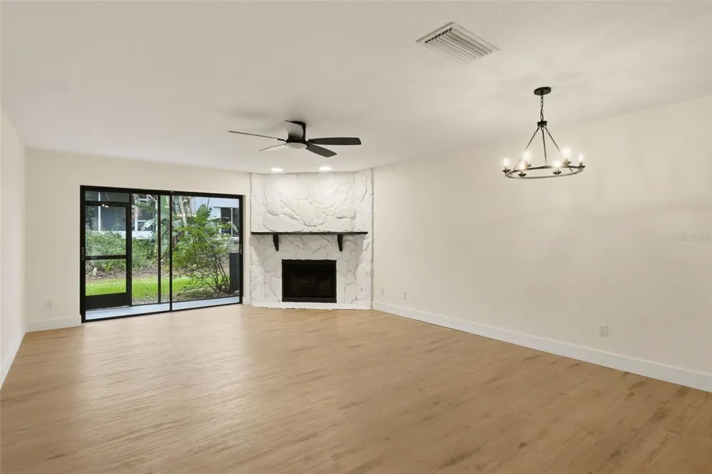 205 SOMERSET LANE Palm Harbor, FL 34684