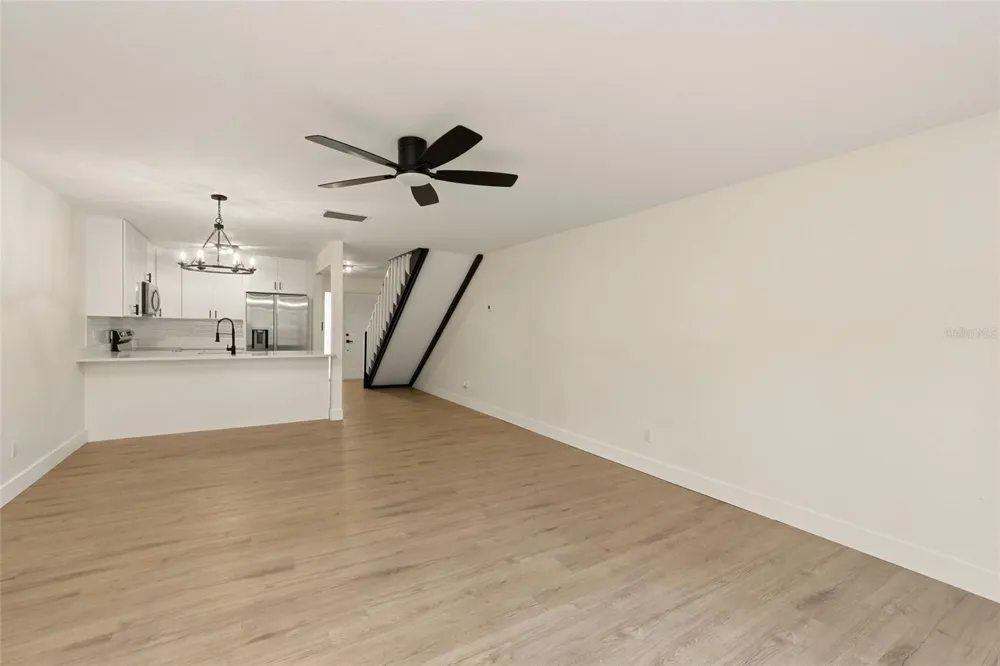 205 SOMERSET LANE Palm Harbor, FL 34684