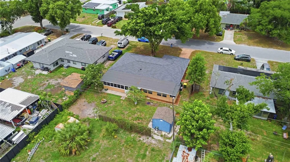 330 CROSBY COURT Sarasota, FL 34237
