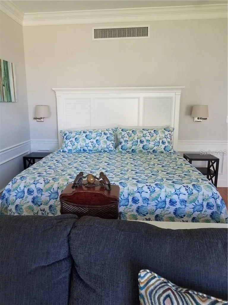 51 MAC EWEN DRIVE #8 Osprey, FL 34229