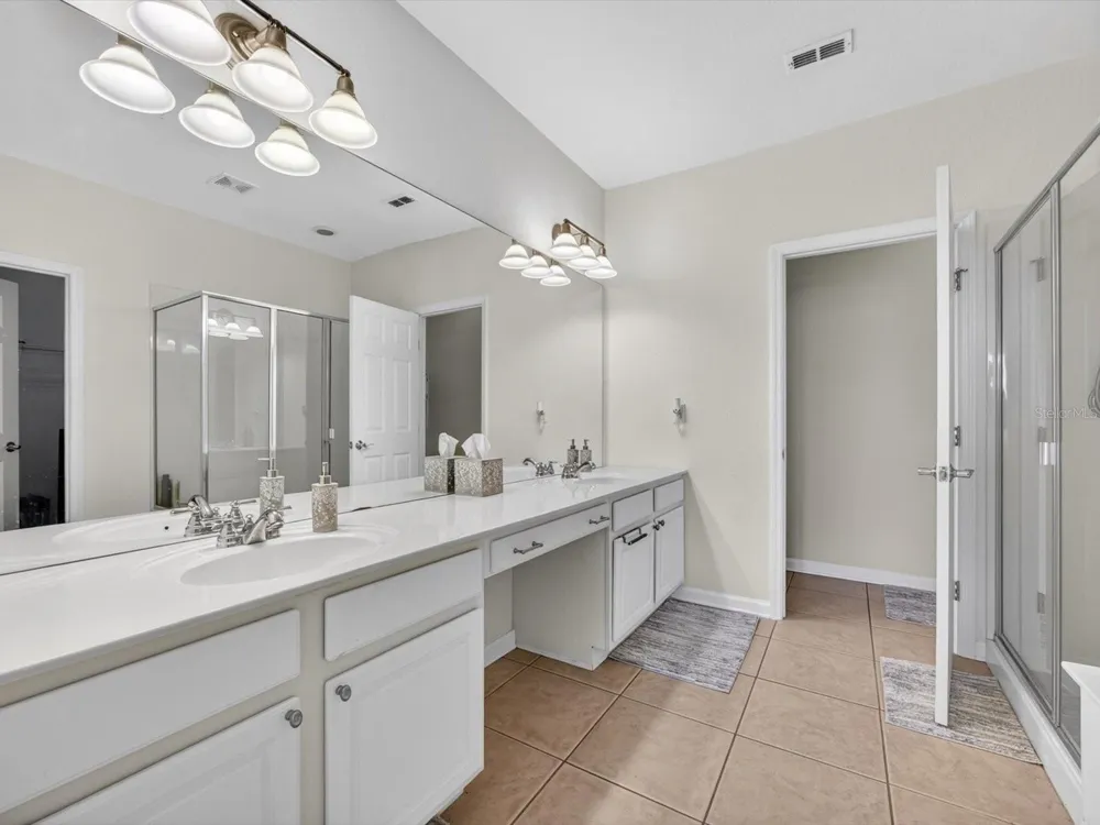 8311 FOSTER DRIVE Davenport, FL 33896