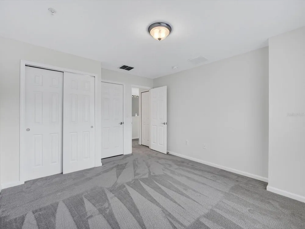 8311 FOSTER DRIVE Davenport, FL 33896