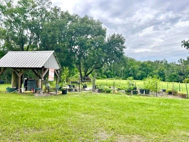 528 ASHLEY LANE Center Hill, FL 33514