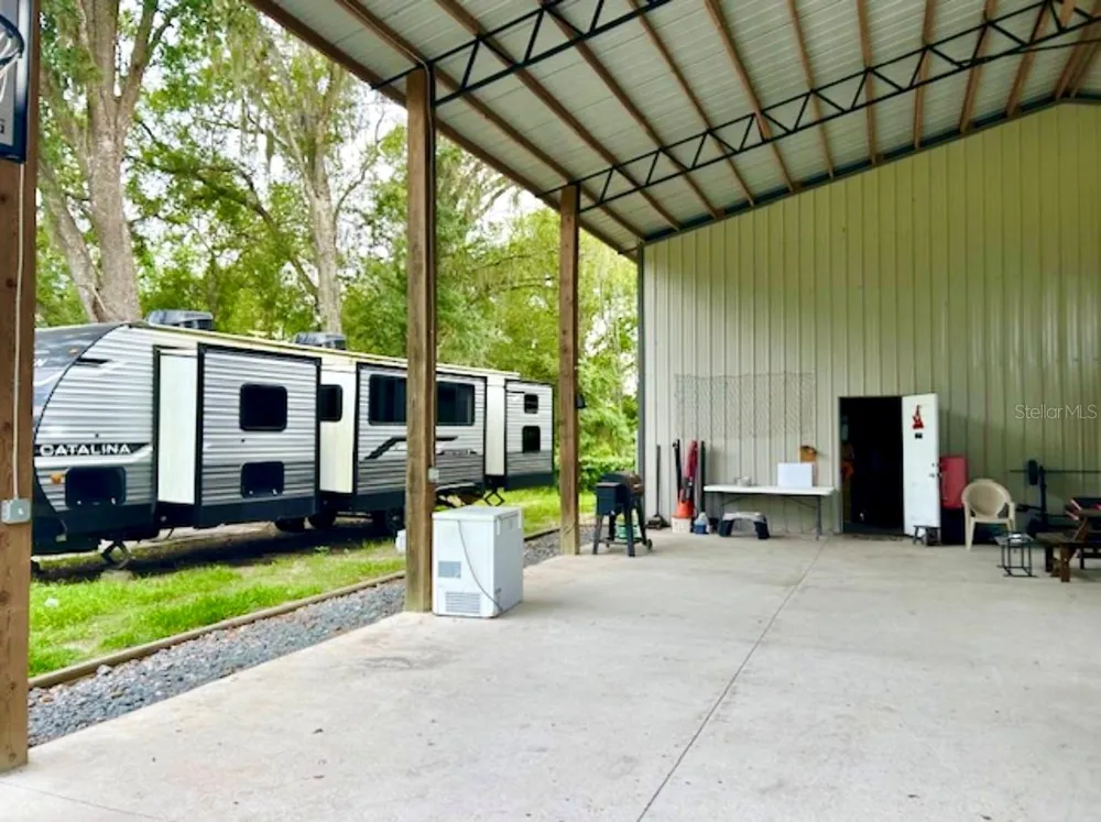 528 ASHLEY LANE Center Hill, FL 33514