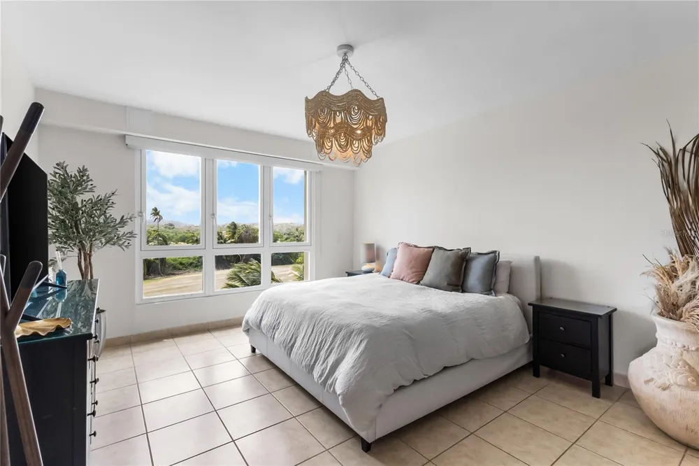 500 OCEAN DRIVE #535 Humacao, PR 00791