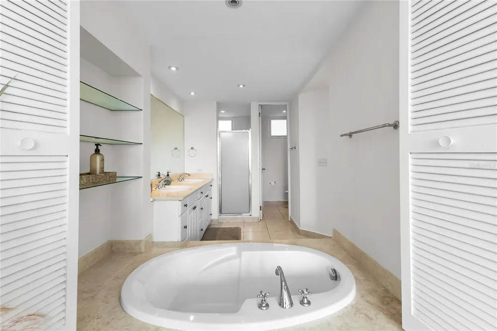 500 OCEAN DRIVE #535 Humacao, PR 00791