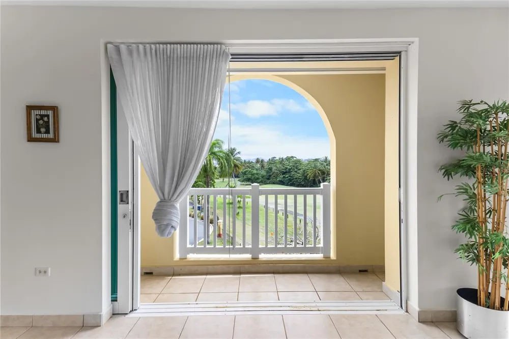 500 OCEAN DRIVE #535 Humacao, PR 00791