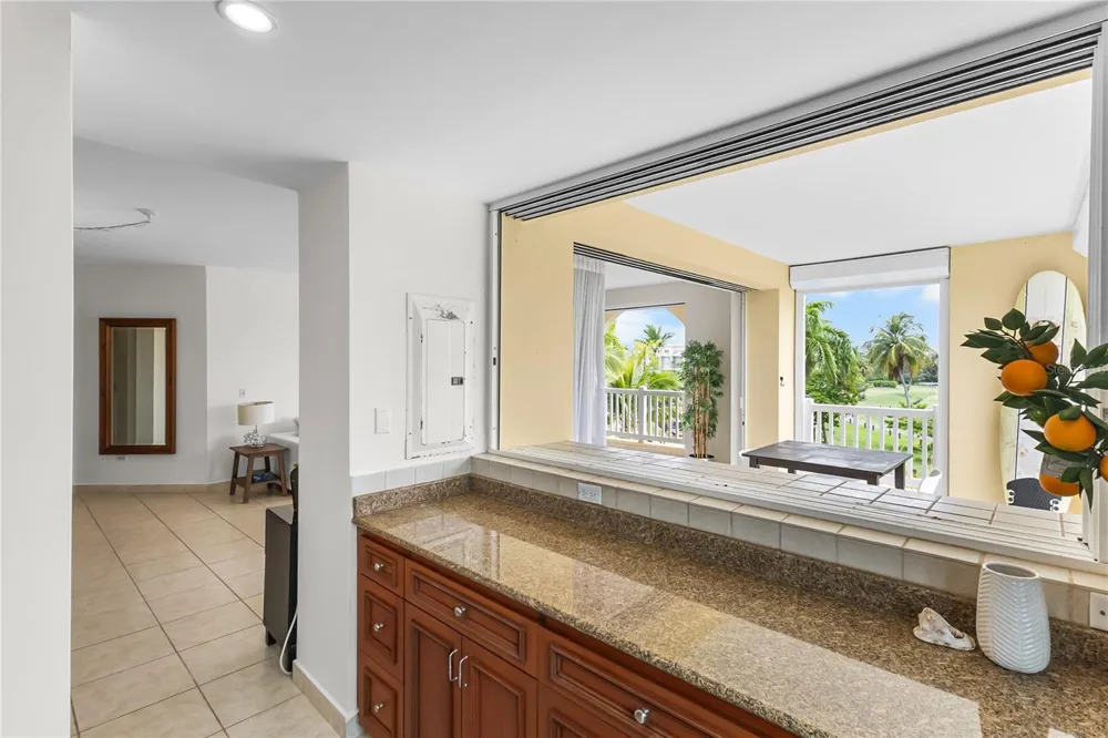 500 OCEAN DRIVE #535 Humacao, PR 00791