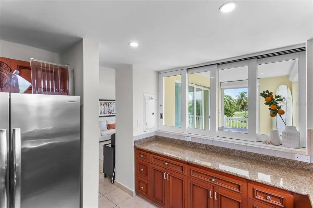 500 OCEAN DRIVE #535 Humacao, PR 00791