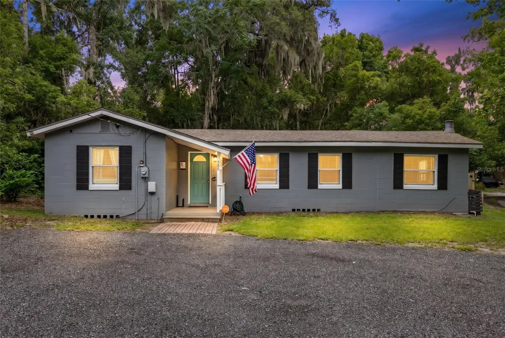 580 LAKEVIEW AVENUE Orange City, FL 32763