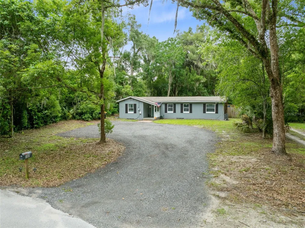 580 LAKEVIEW AVENUE Orange City, FL 32763