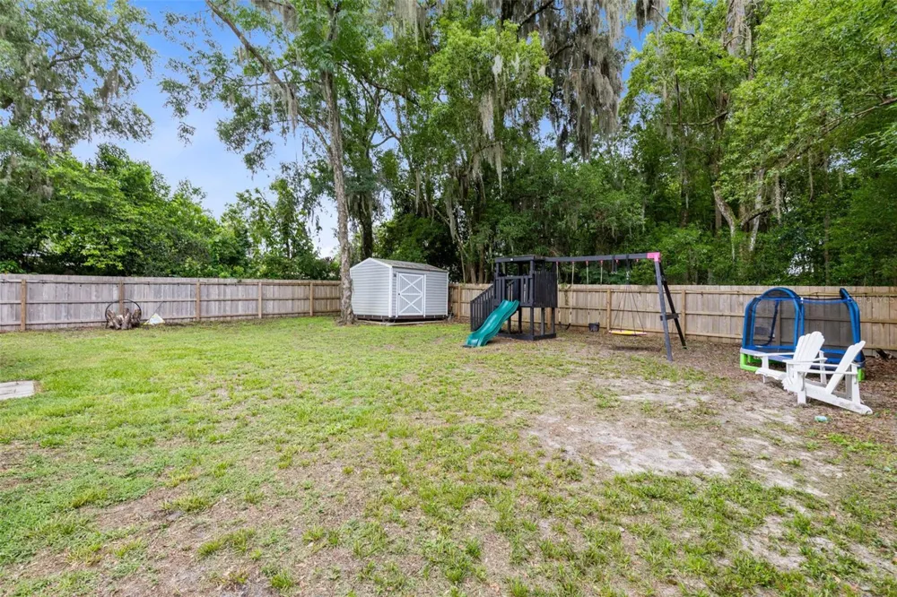 580 LAKEVIEW AVENUE Orange City, FL 32763