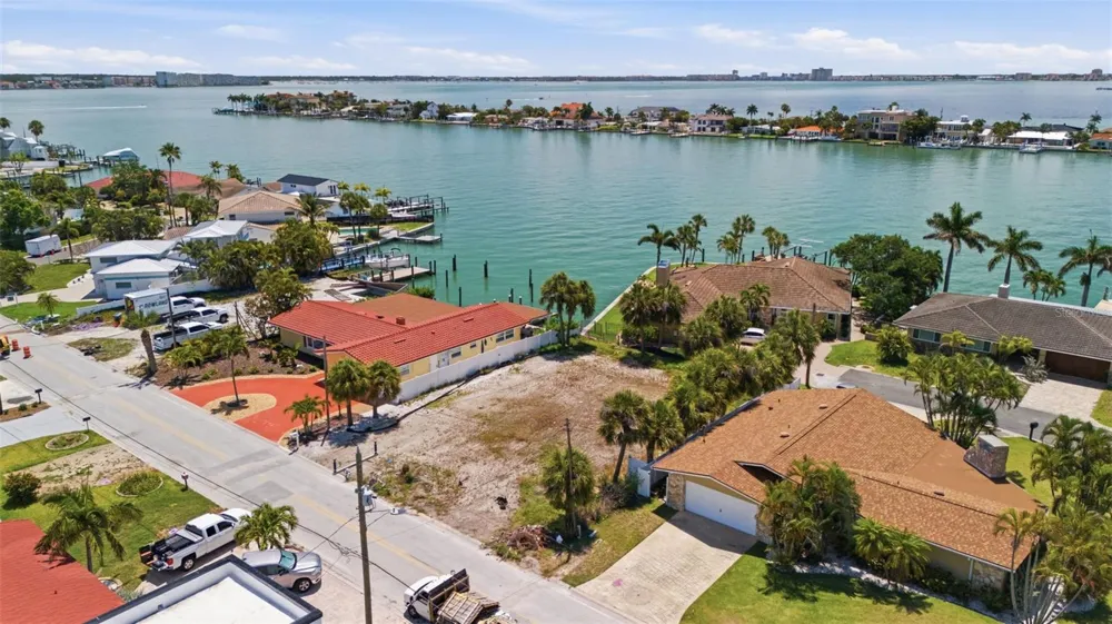 620 59TH AVENUE St Pete Beach, FL 33706