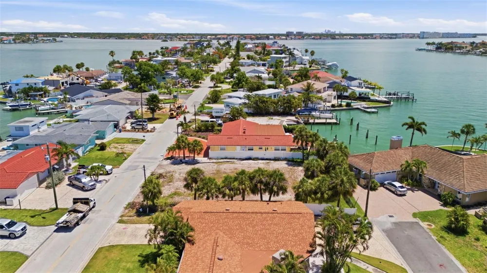 620 59TH AVENUE St Pete Beach, FL 33706