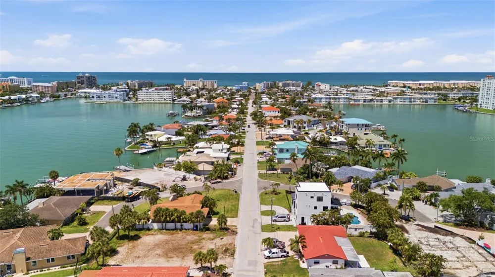 620 59TH AVENUE St Pete Beach, FL 33706