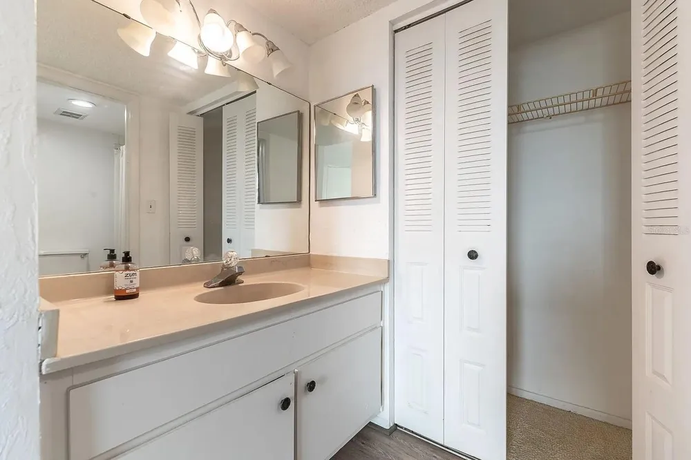 2901 26TH STREET W #309 Bradenton, FL 34205