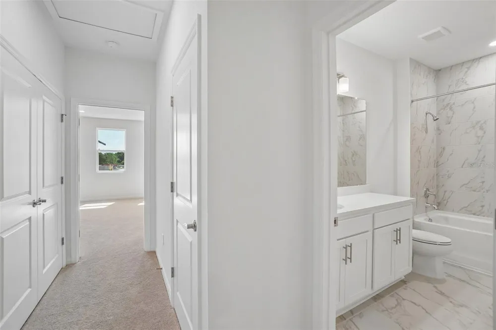 616 SILVER STREAM COURT Brandon, FL 33511