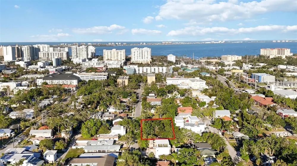 1721 8TH STREET Sarasota, FL 34236