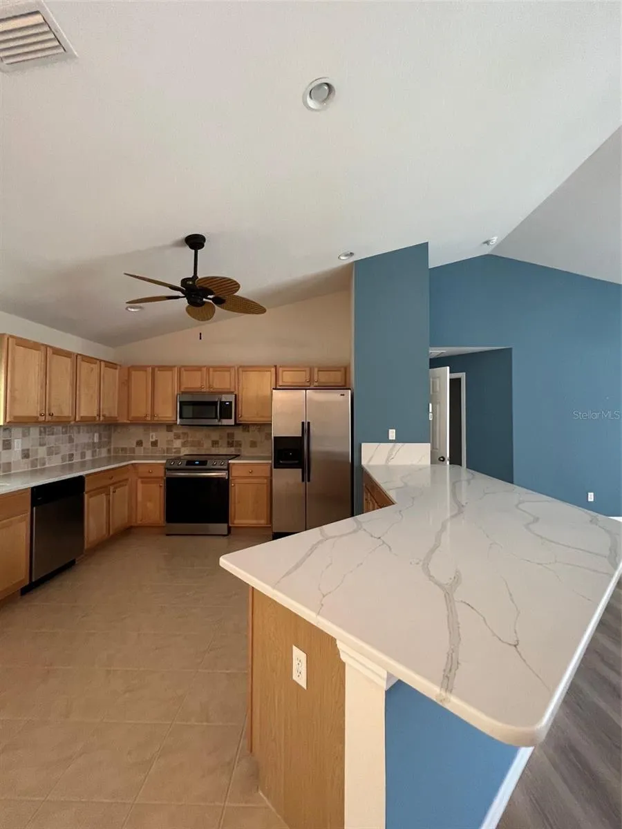 2634 TWINKLE AVENUE North Port, FL 34286