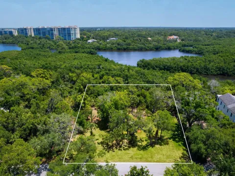 216 OSPREY POINT DRIVE