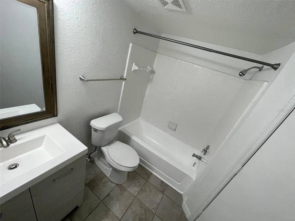 2206 ANTIGUA PLACE #1037 Kissimmee, FL 34741