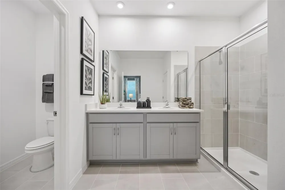 9225 HARRIS HAWK DRIVE Leesburg, FL 34788