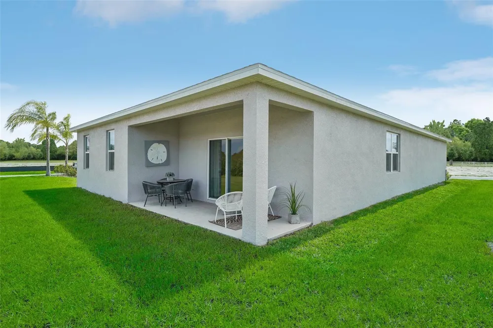 9225 HARRIS HAWK DRIVE Leesburg, FL 34788