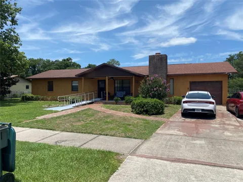 2105 SW 5TH STREET
