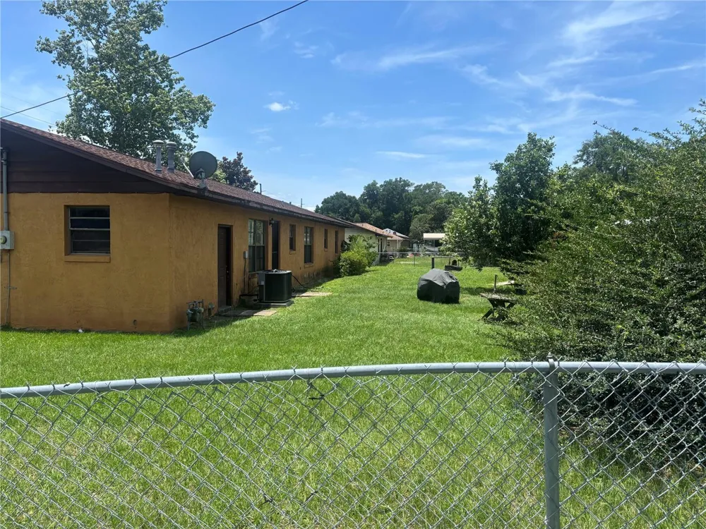 2105 SW 5TH STREET ocala, FL 34471